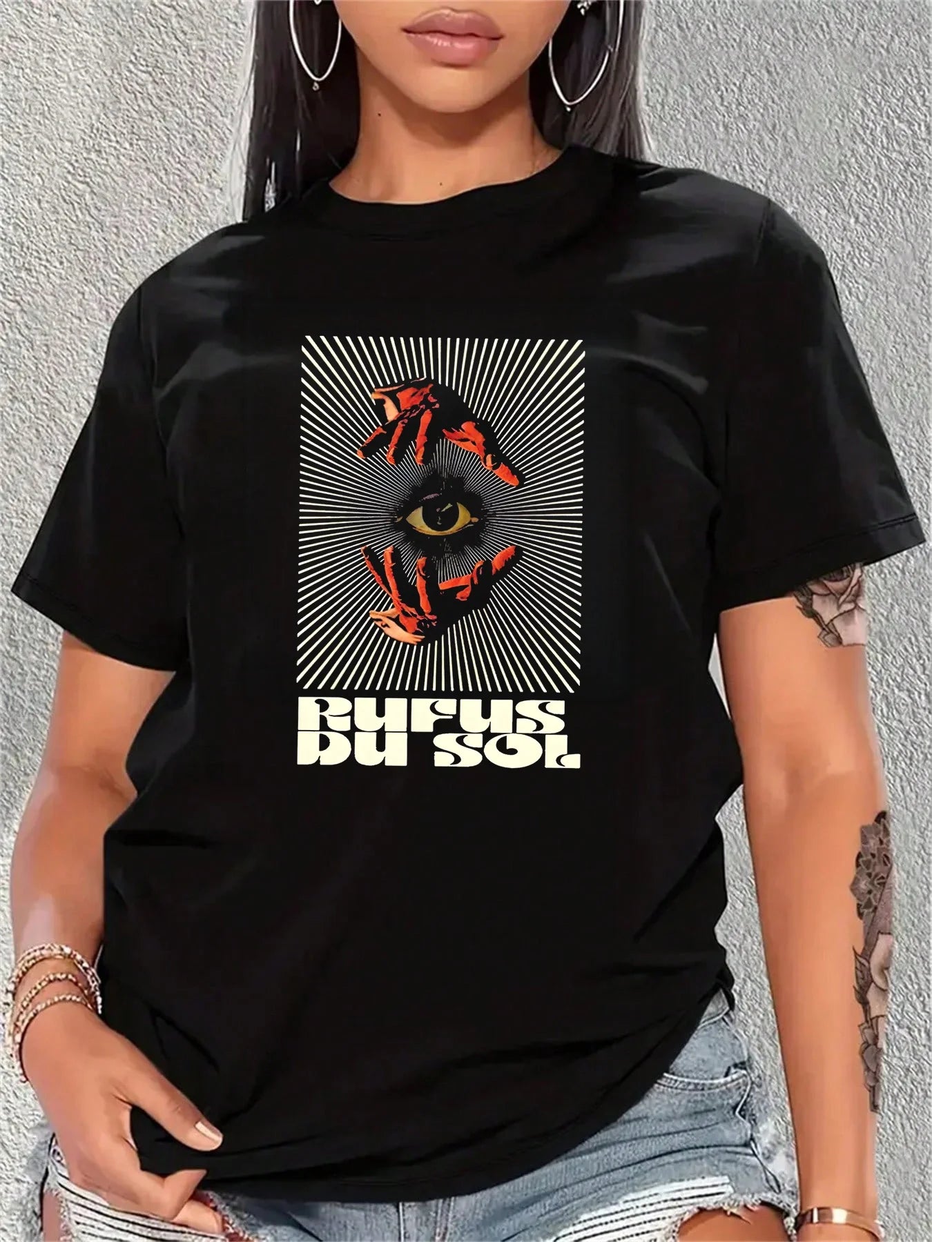 RUFUS DU SOL World Tour Graphic T-Shirt Electronic Music Fan Merch Suitable for Women Fans Lovers Edgy Fashion Aficionados Youth Culture Enthusiasts Perfect for Christmas Celebrations Daily Wear Holiday Gatherings Hangouts wi