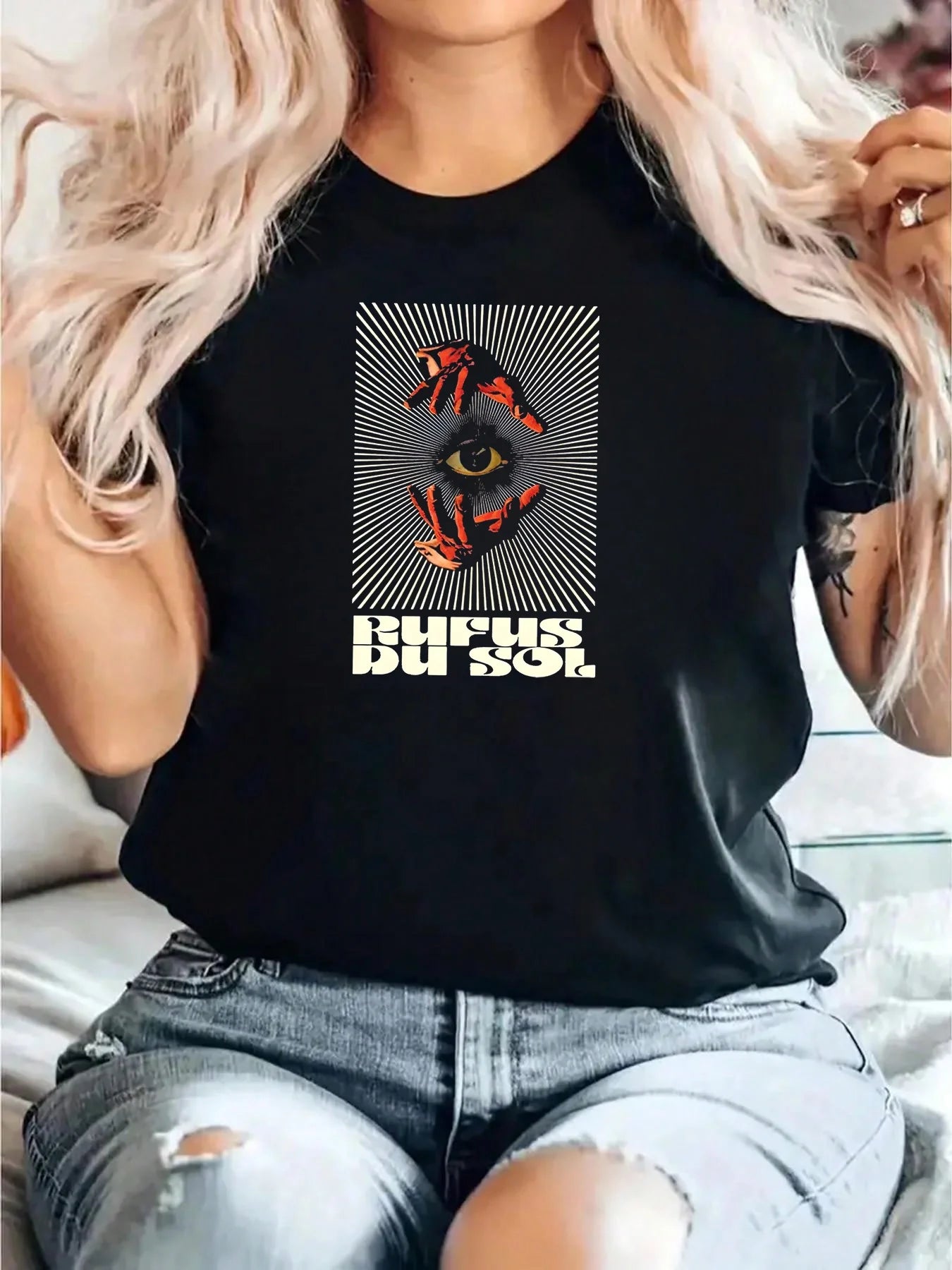 RUFUS DU SOL World Tour Graphic T-Shirt Electronic Music Fan Merch Suitable for Women Fans Lovers Edgy Fashion Aficionados Youth Culture Enthusiasts Perfect for Christmas Celebrations Daily Wear Holiday Gatherings Hangouts wi